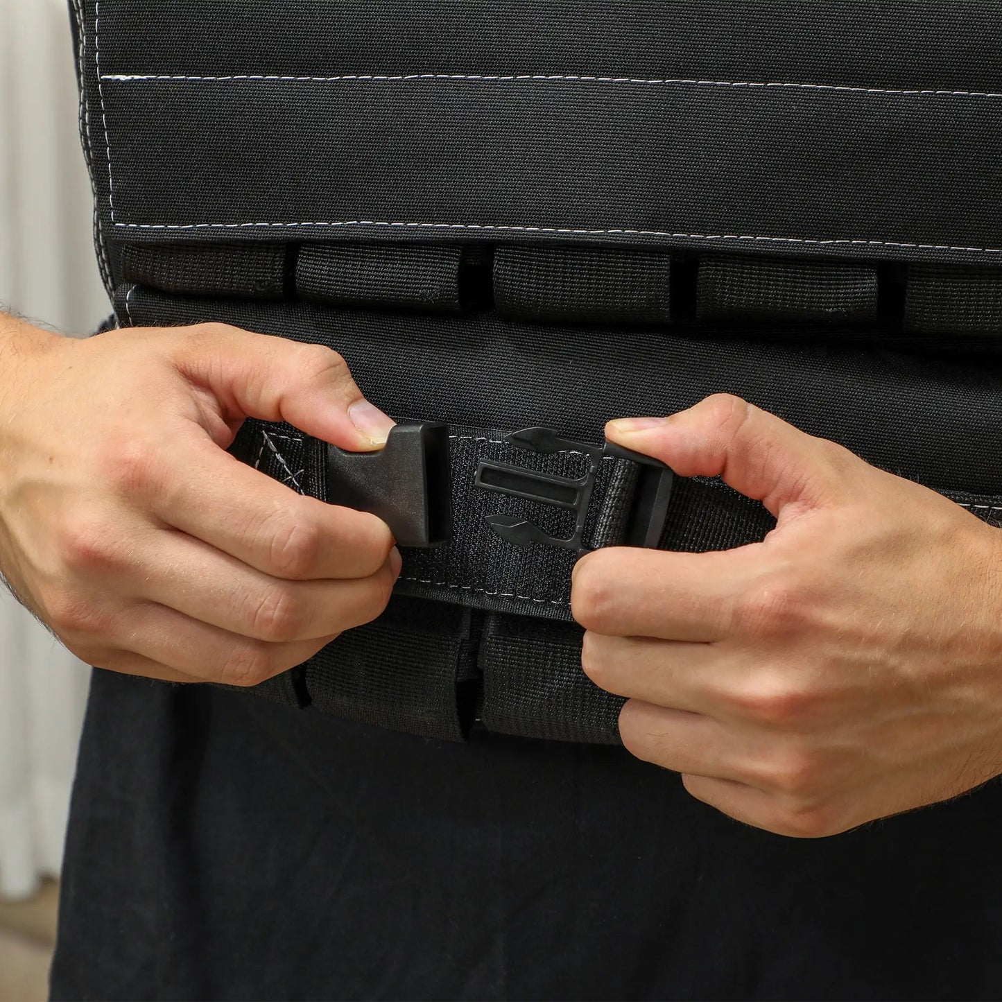 Weighted Vest for Running & Strength Training – 33lbs or 44lbs with Reflective Strips for Men & Women Aosom